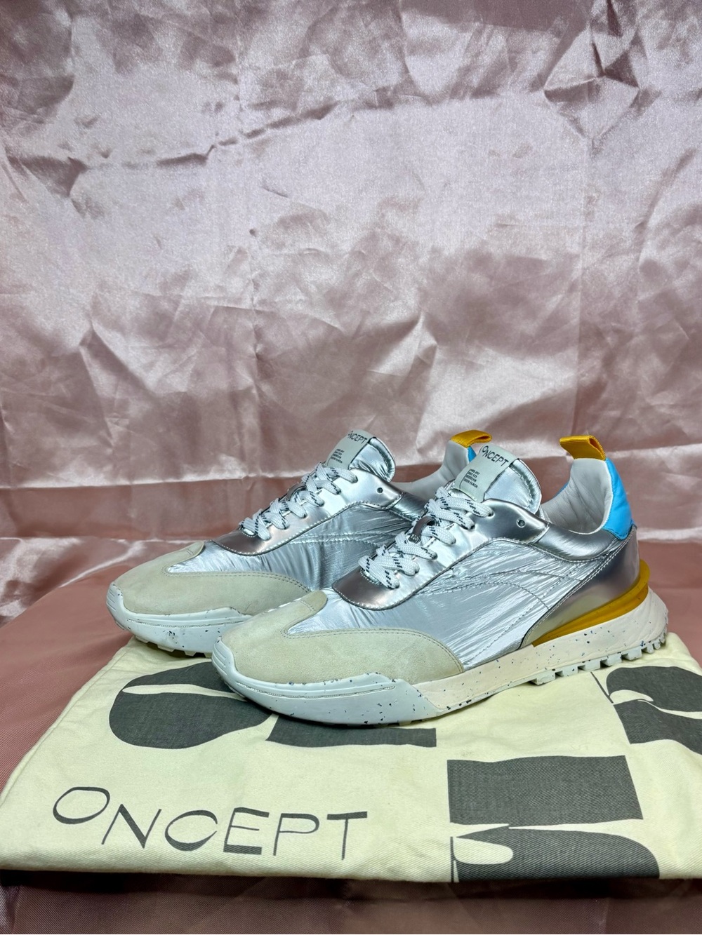 Oncept Brooklyn- Silver Flash